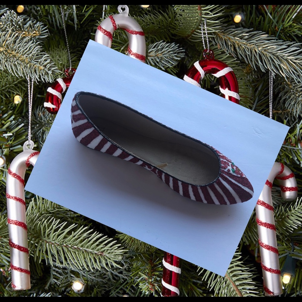 Women’s Christmas Candy Cane Custom Glitter Flats - Picture 6 of 10